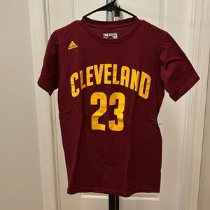 Adidas lebron James NBA Cleveland Cavalier tee #23